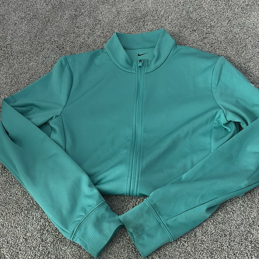 Nike women’s full zip dry fit